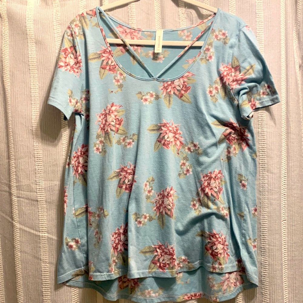 Peppermint Turquoise and floral shirt. Cotton blend, size medium.